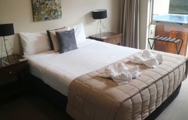 Executive 1-Bedroom Spa Suite